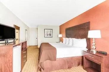 ホテル Baymont By Wyndham Midland Airport