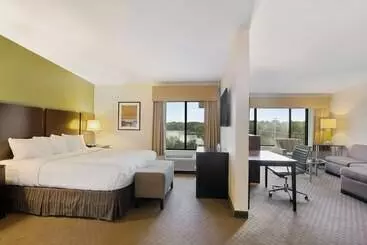 Antioch Hotel & Suites