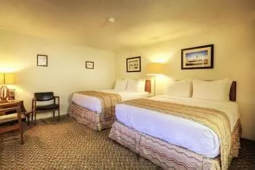 Roadrunner Lodge Motel