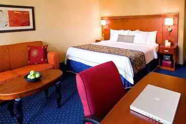 فندق Courtyard Dallas Las Colinas