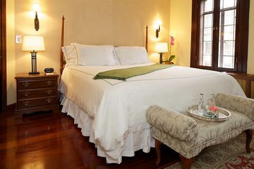 Отель Deer Path Inn