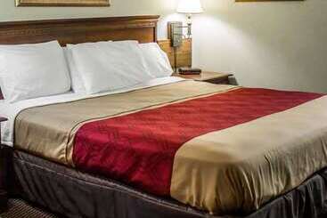 فندق Econo Lodge
