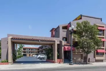 酒店 Super 8 By Wyndham El Cajon San Diego