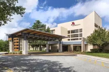 Otel Greensborohigh Point Marriott Airport