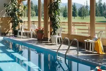 Hotel Grouse Mountain Lodge