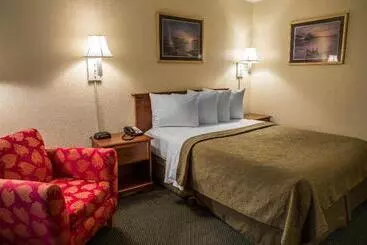 ホテル Quality Inn Elizabeth City Near University