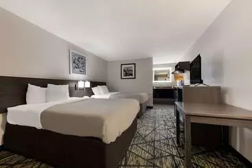 בית מלון כפרי Quality Inn Orange Park Jacksonville