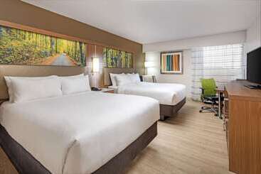 هتل Wyndham Garden Marietta Atlanta North