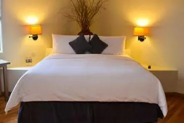 فندق Inn On The Alameda