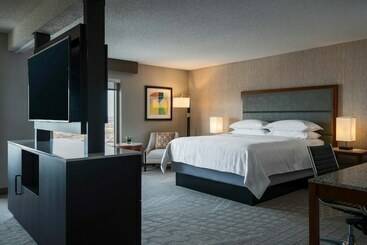 Sheraton Kansas City Hotel At Crown Center