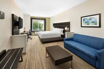 هتل Holiday Inn Express & Suites Valdosta, An Ihg