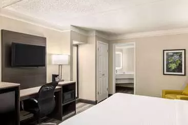 בית מלון כפרי La Quinta Inn By Wyndham San Antonio I35 N At Toepperwein