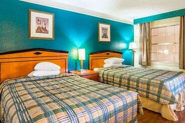 Magnuson Hotel Little Rock South