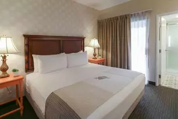 渡假胜地  Oxford Suites Pismo Beach