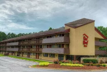 هتل Red Roof Inn Chapel Hill  Unc