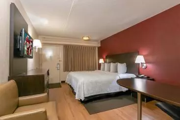 Отель Red Roof Inn Plus+ Pittsburgh East Monroeville