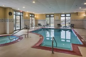 فندق Holiday Inn Express & Suites Laurel Lakes, An Ihg