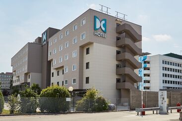 Dc Hotel International