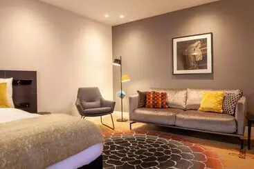 호텔 Golden Tulip Leiden Centre