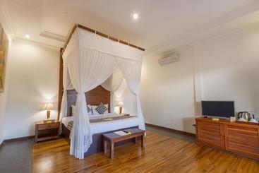 酒店 Ubud Inn Cottage By Prasi