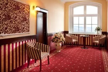 هتل Chateau Monty Spa Resort