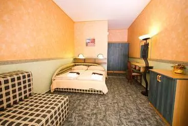 酒店 Piknik Wellness