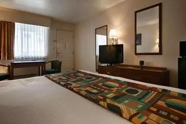 ホテル Best Western Colorado River Inn