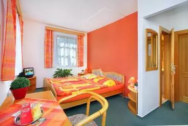 בית מלון כפרי Lucni Dum