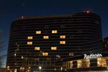 Radisson Hotel Vancouver Airport