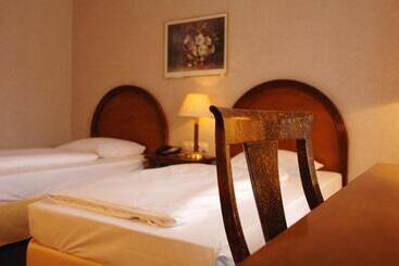 Plaza Premium Parkhotel Norderstedt