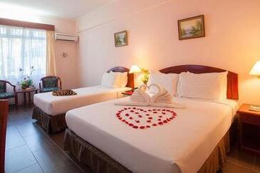 Szálloda Seri Malaysia Rompin