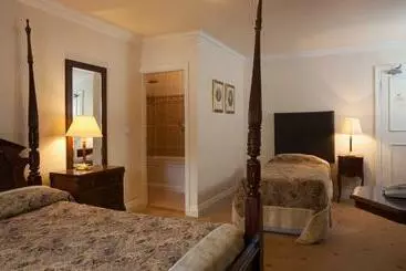 בית מלון כפרי Mills Inn