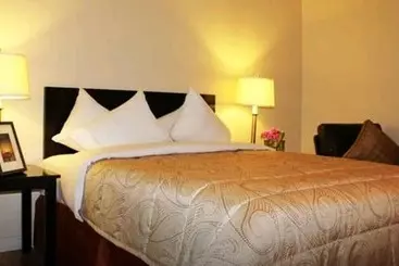 فندق Bay Front Inn