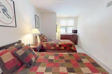 هتل Tamarack Townhomes Coraltree Residence Collection