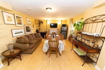 בית מלון כפרי Abba Inn Guest House