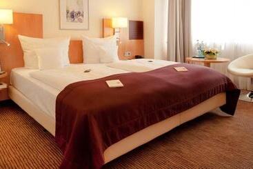 Otel Scala Frankfurt City Centre