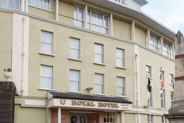 The Royal Hotel And Leisure Centre