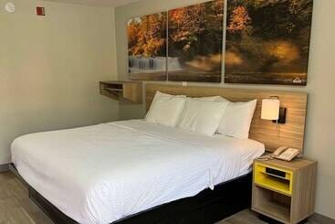 בית מלון כפרי Days Inn By Wyndham Helen