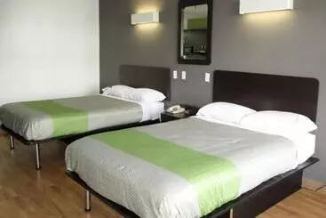 Motel 6 Alexandria, La  South