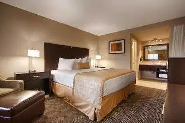 هتل Best Western Pasadena Royale Inn & Suites
