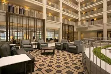 هتل Embassy Suites By Hilton Chicago Downtown River North
