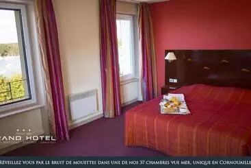 בית מלון כפרי Grand Hôtel Bénodet Abbatiale Riviera Bretonne