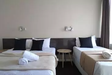 Allonville Gardens Motel