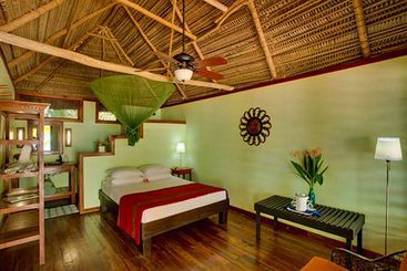 فندق Singing Sands Inn