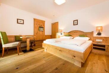 Wellness & Sporthotel Alpenhof