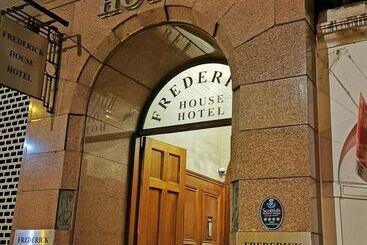 هتل Frederick House