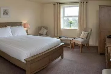 Comis Hotel & Golf Resort