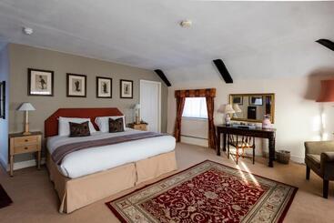 Hotel The George Inn