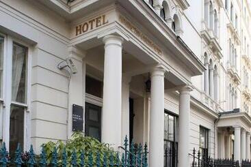 هتل Kensington Gardens