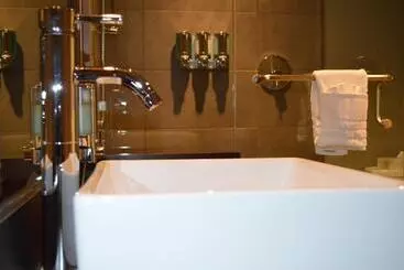 فندق Hôtel Baker